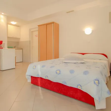 Διαμέρισμα Adila A2