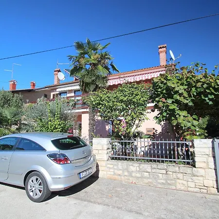 Adila A2 Novigrad Istria